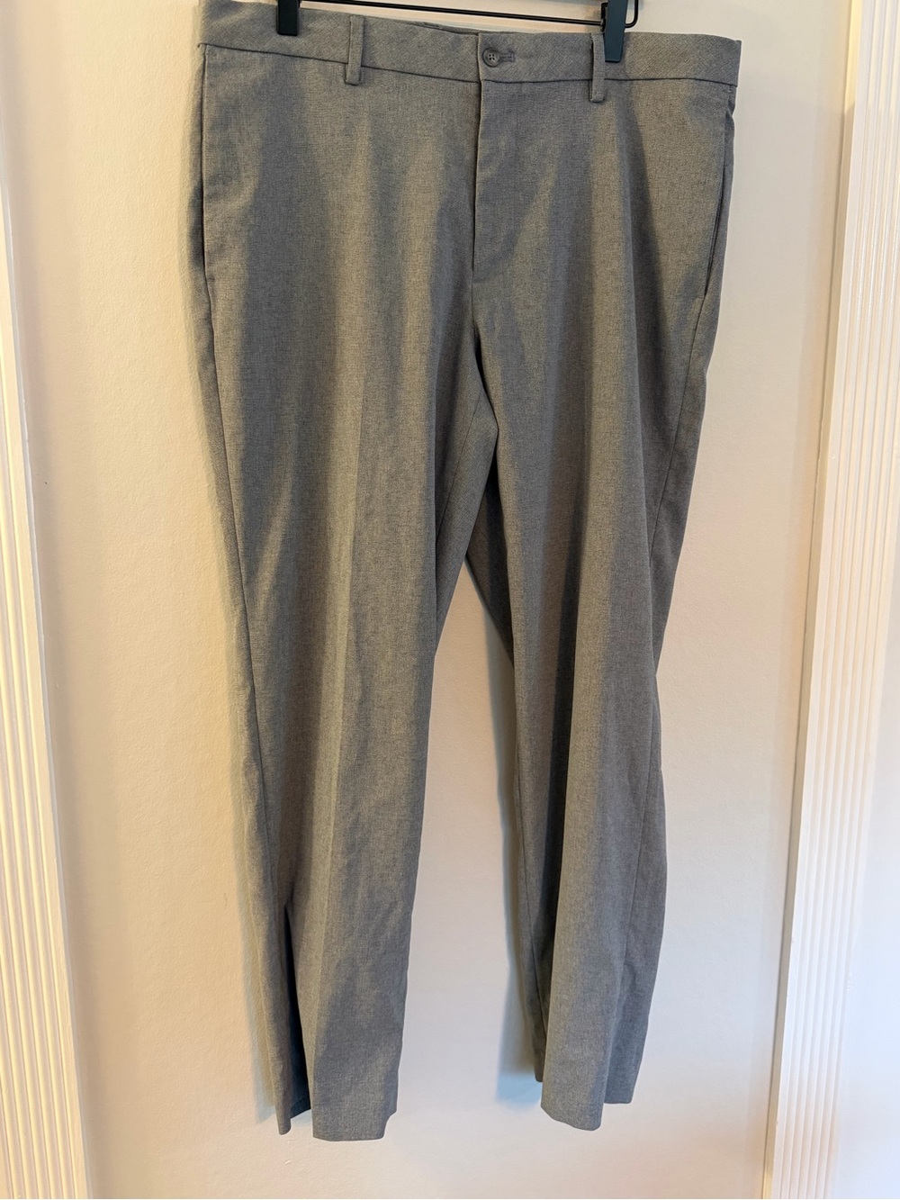 Tahari Men’s Gray Dress Pants 34x30 Flat Front Classic Trousers